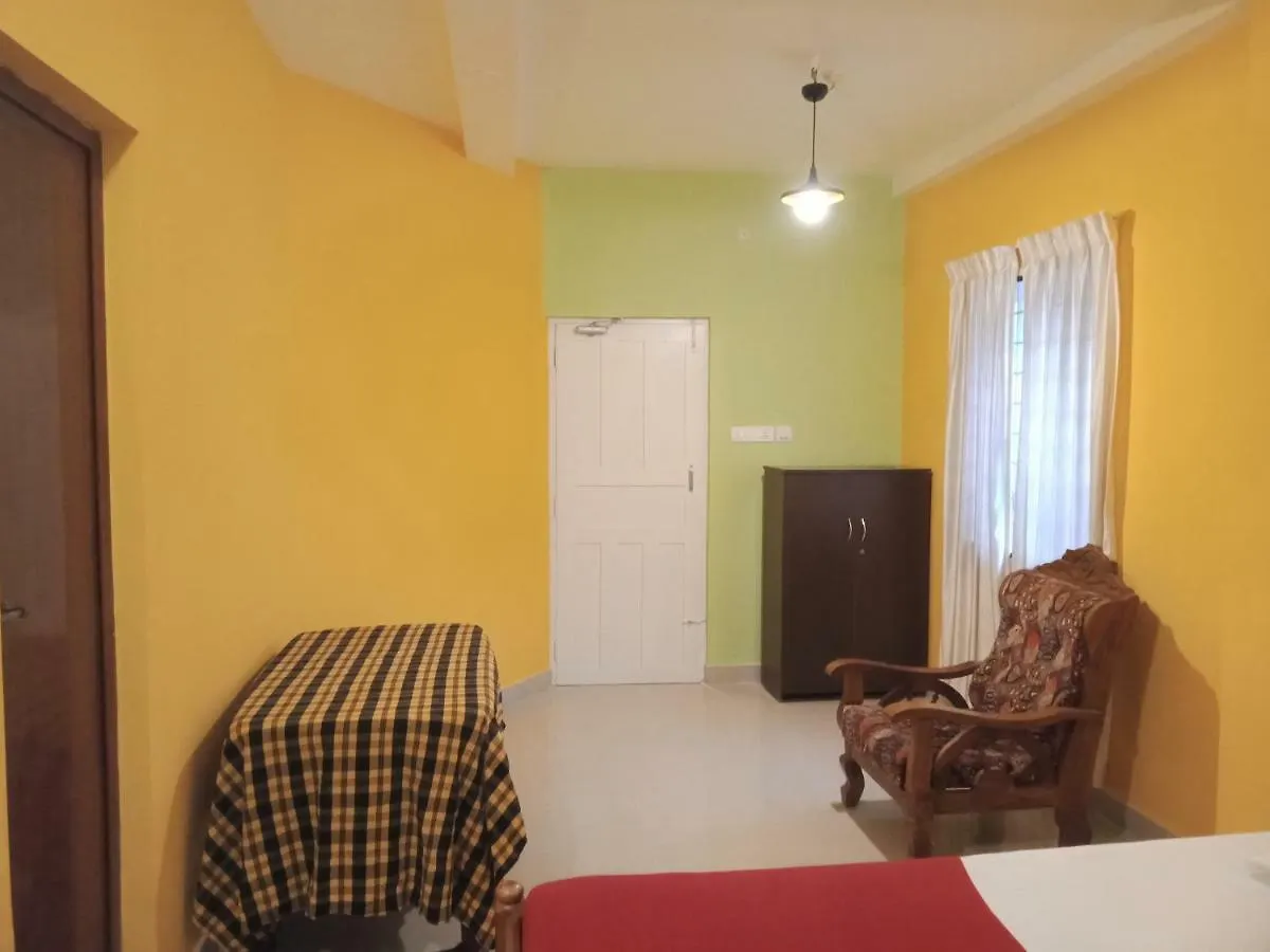 Frangipani Holiday Home Fort Kochi 0*,  India